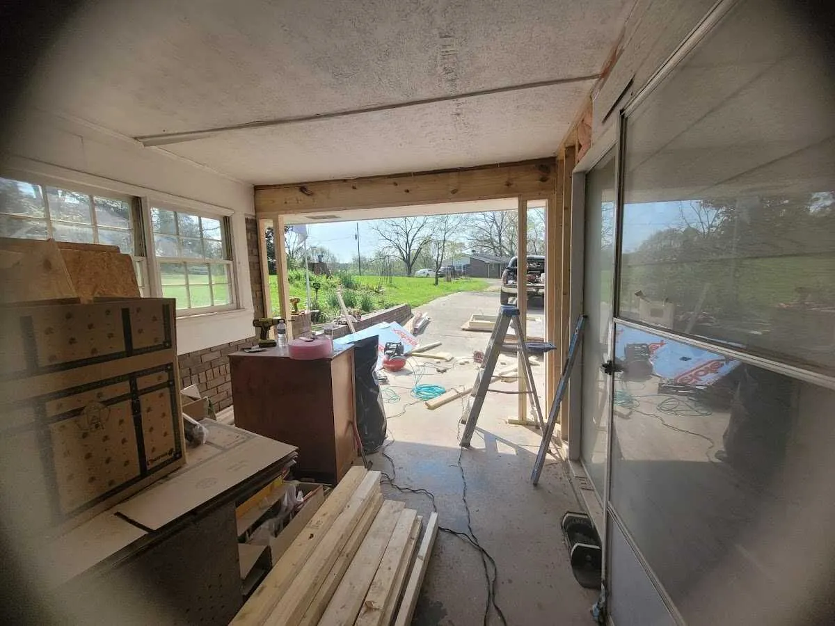 Air movers and dehumidifier for Water Mitigation Services in Elmhurst